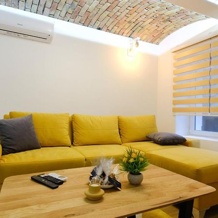 All Seasons Apartments Sarajevo With Free Parking المظهر الخارجي الصورة
