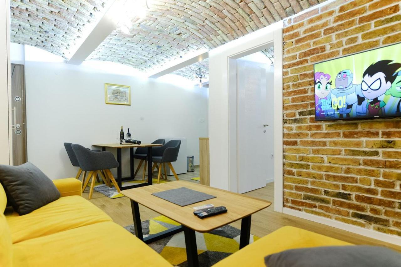 All Seasons Apartments Sarajevo With Free Parking المظهر الخارجي الصورة