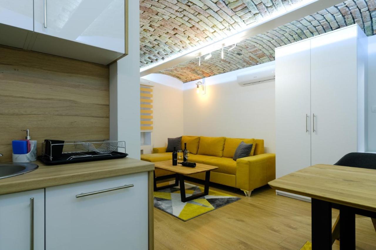 All Seasons Apartments Sarajevo With Free Parking المظهر الخارجي الصورة