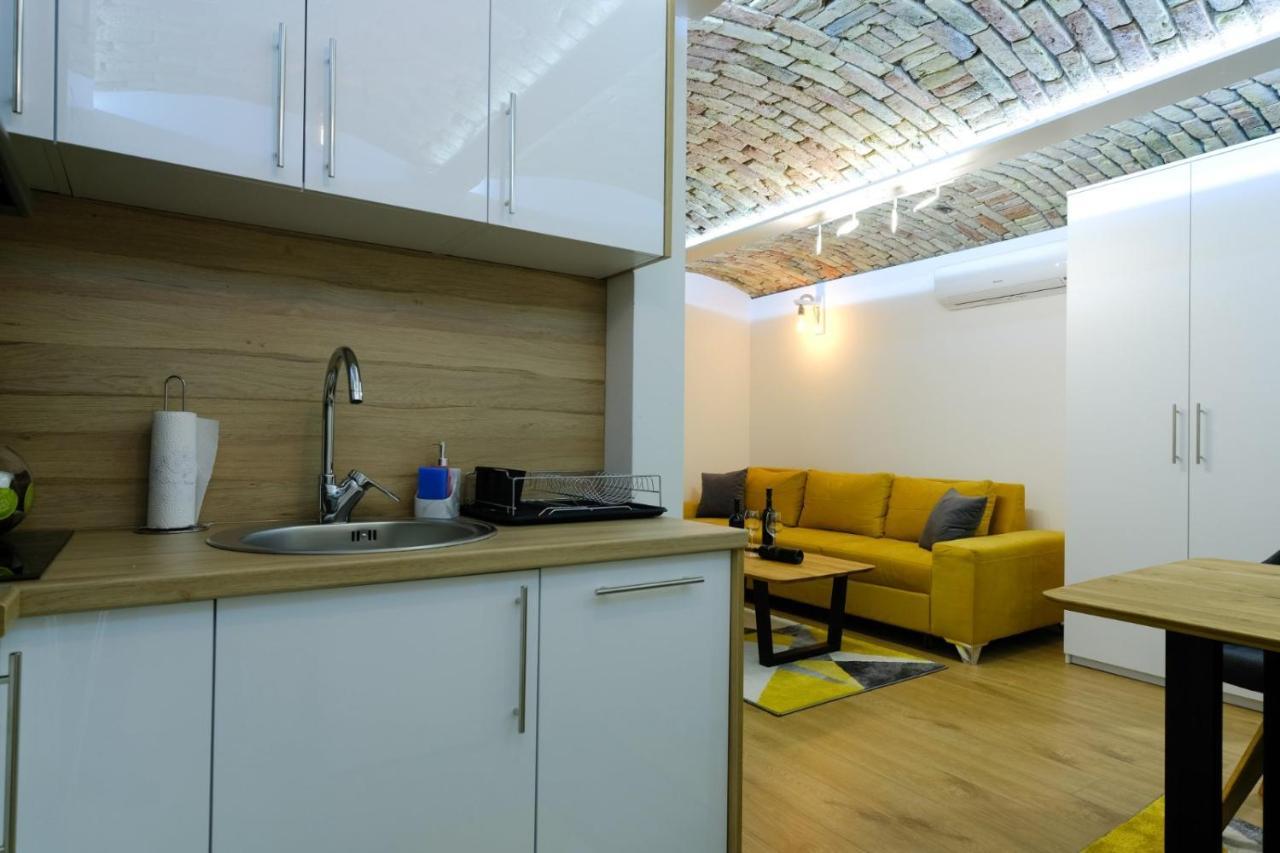 All Seasons Apartments Sarajevo With Free Parking المظهر الخارجي الصورة
