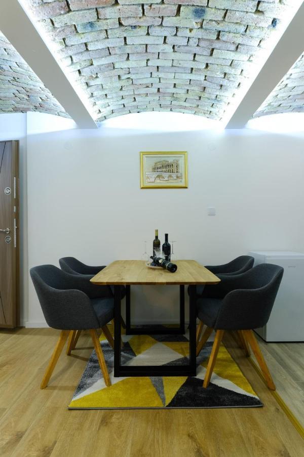 All Seasons Apartments Sarajevo With Free Parking المظهر الخارجي الصورة