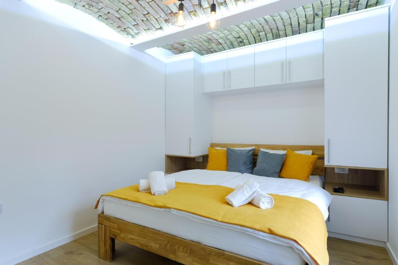 All Seasons Apartments Sarajevo With Free Parking المظهر الخارجي الصورة